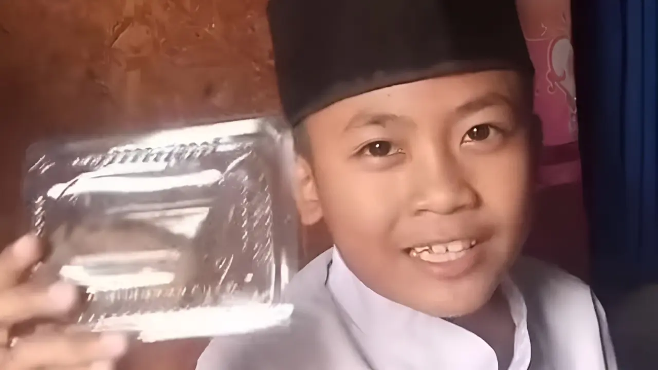 Viral Siswa Majalengka Mengadu Diberi Ubi Bakar: Ke Mana Larinya Anggaran Makan Gratis?