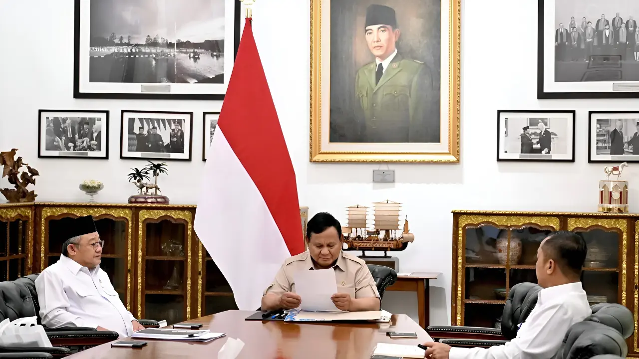 Prabowo Audit Buku Ajar 2026: Kemendikdasmen Saring Konten